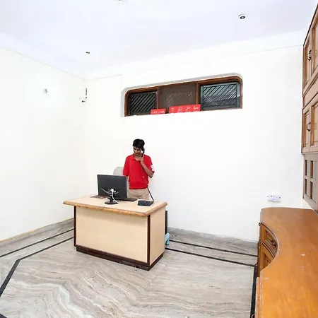 Oyo 16130 The Corner House Hotel Ludhiana